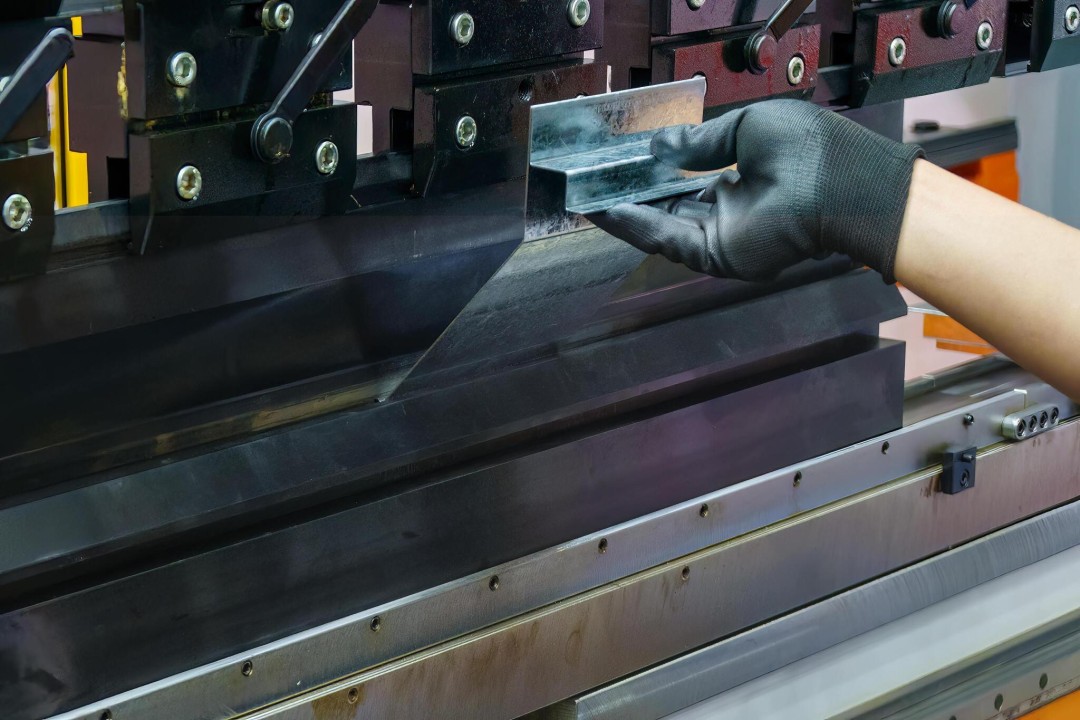 Advanced Press Brake and Metal Cutting Services Miri | Advanced Press Brake and Metal Cutting Services Sarawak | Building Material Supplier Miri | Building Material Supplier Sarawak